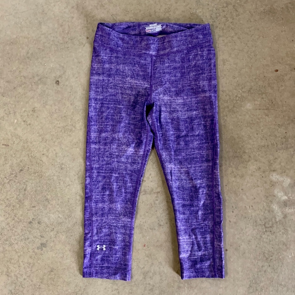 UA PURPLE CAPRI LEGGINGS